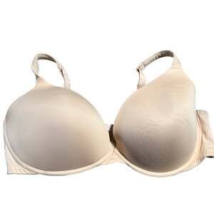 Cacique Cream Boost Plunge Bra Size 42DDD